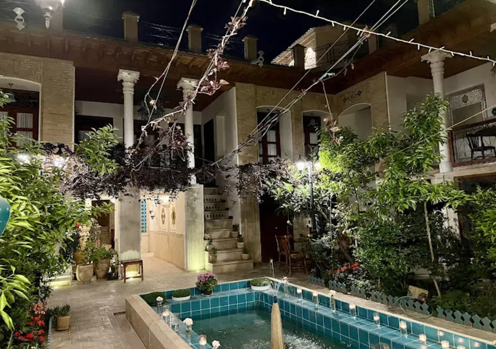 هتل بوتیک گلبهار شیراز