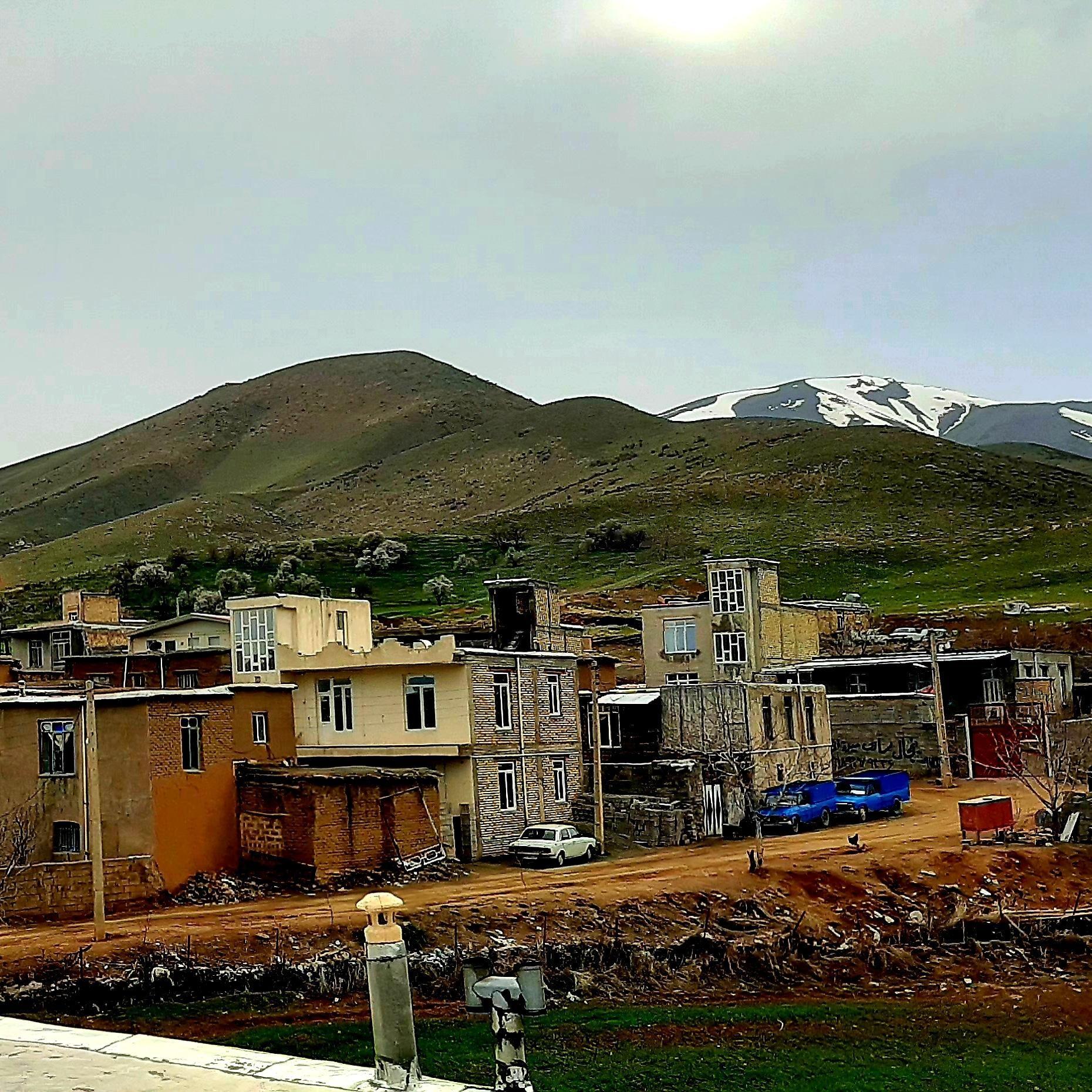 مدرسه ابتدایی بلشت