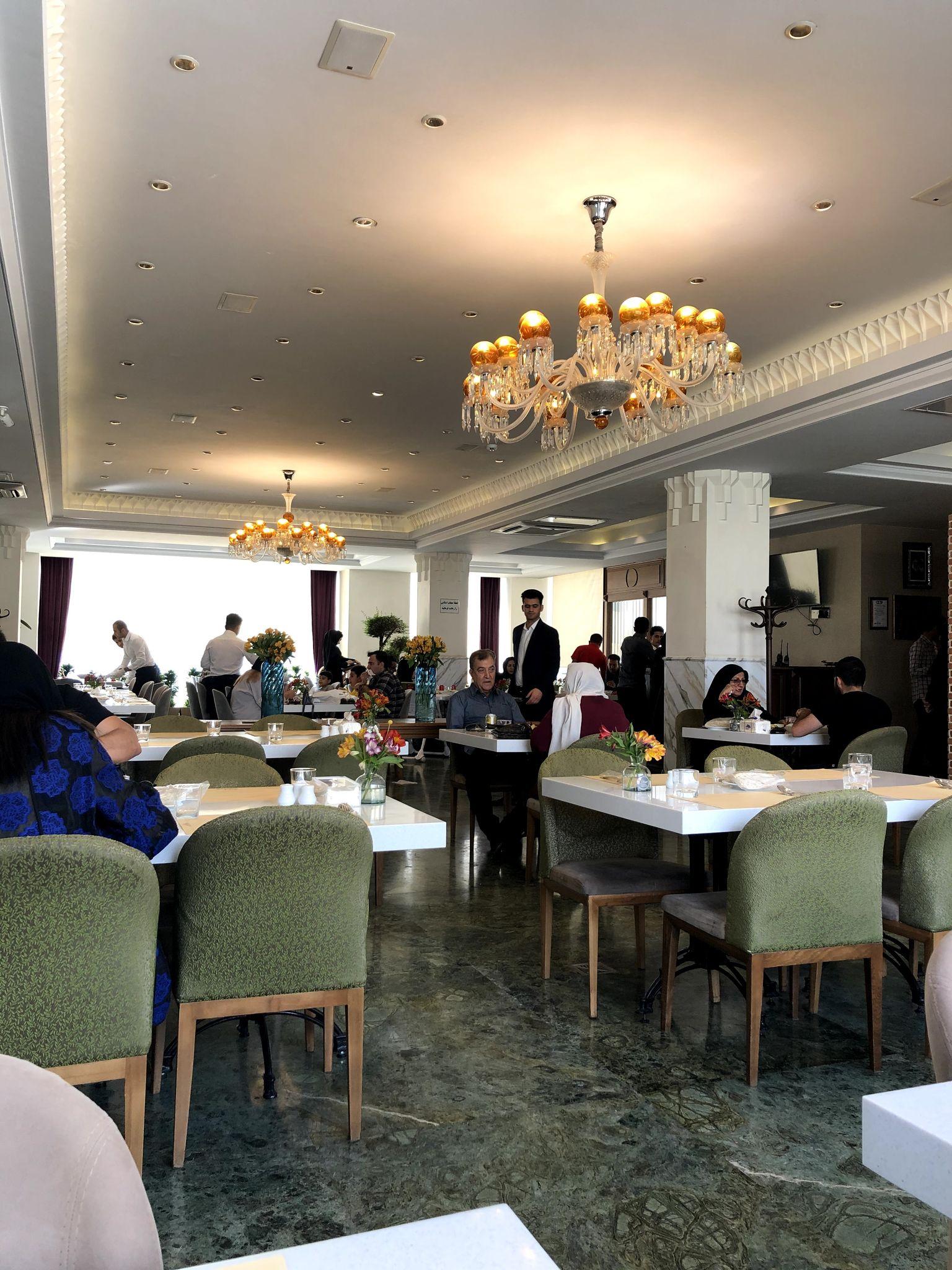 رستوران رفتاری