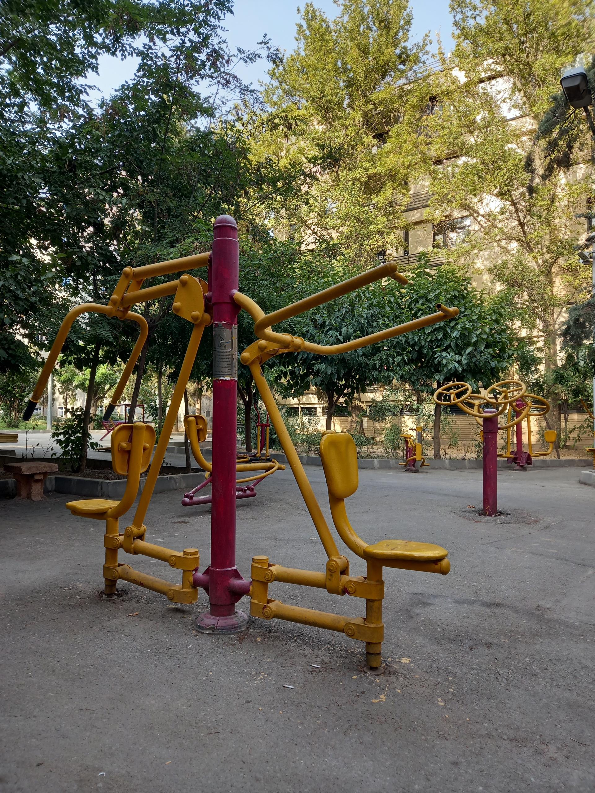 زمین فوتبال