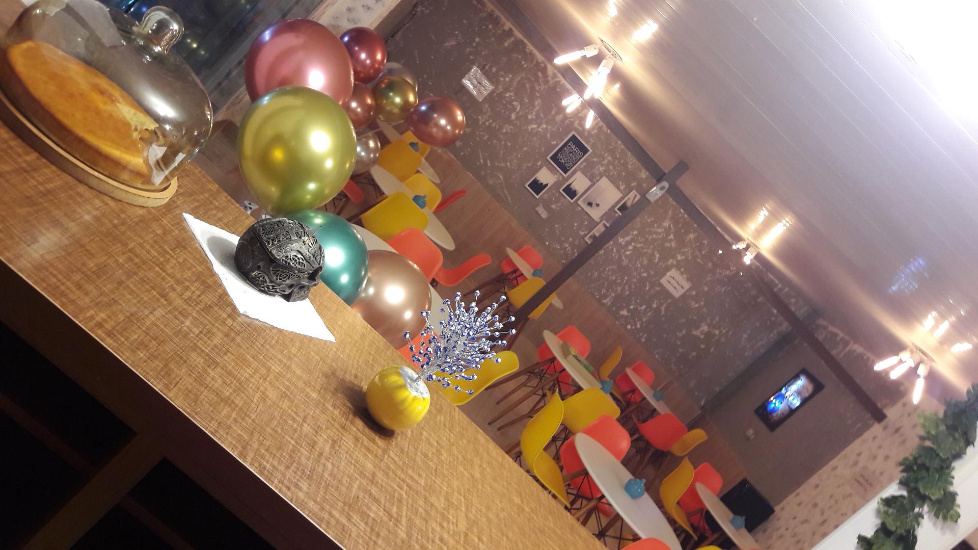 کافه شبهای طهران