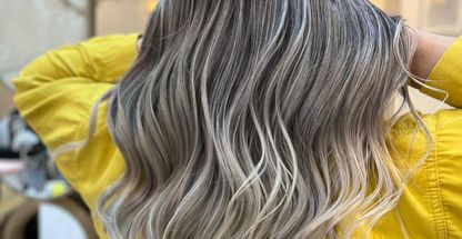 رنگ و مش نامبروان