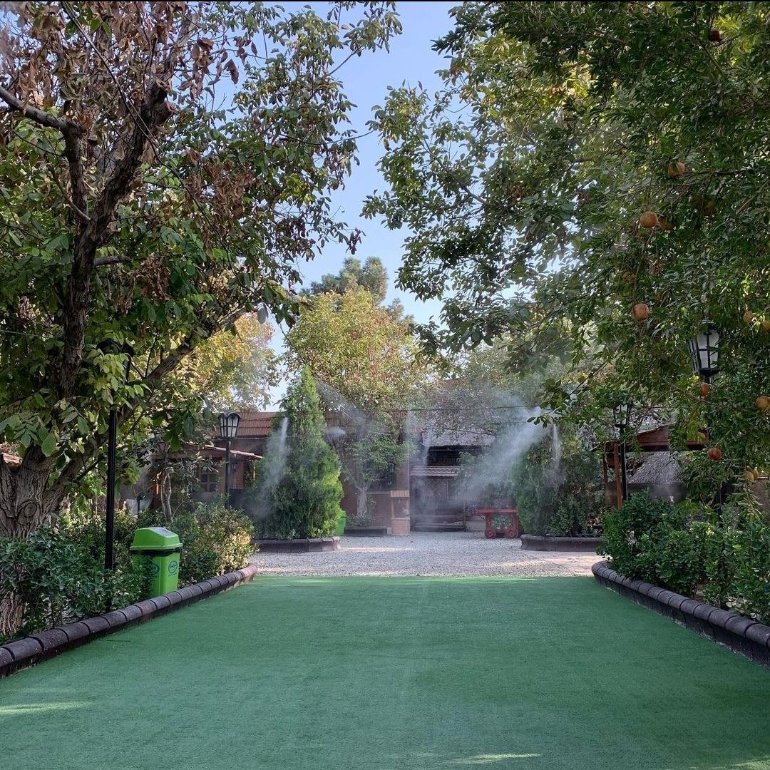 باغ رستوران سنتی شاهکار