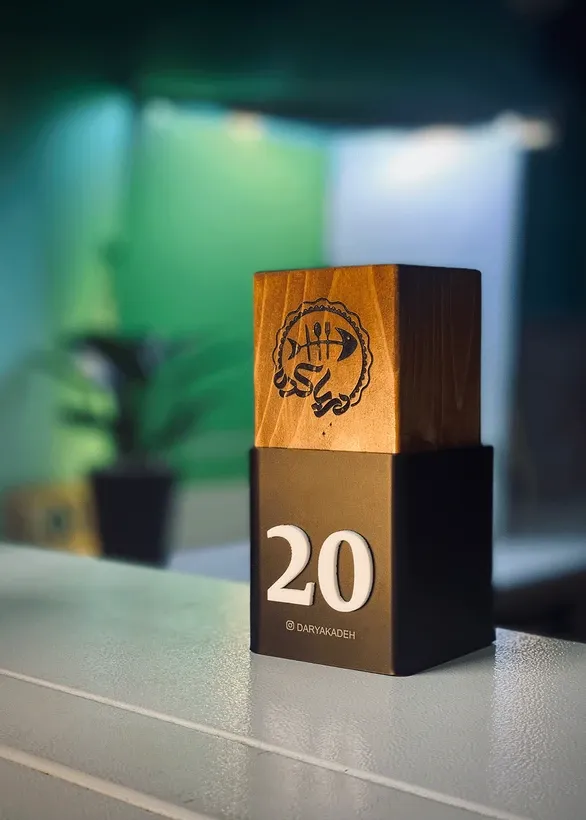 چاپ و برش لیزری پ گرافیک