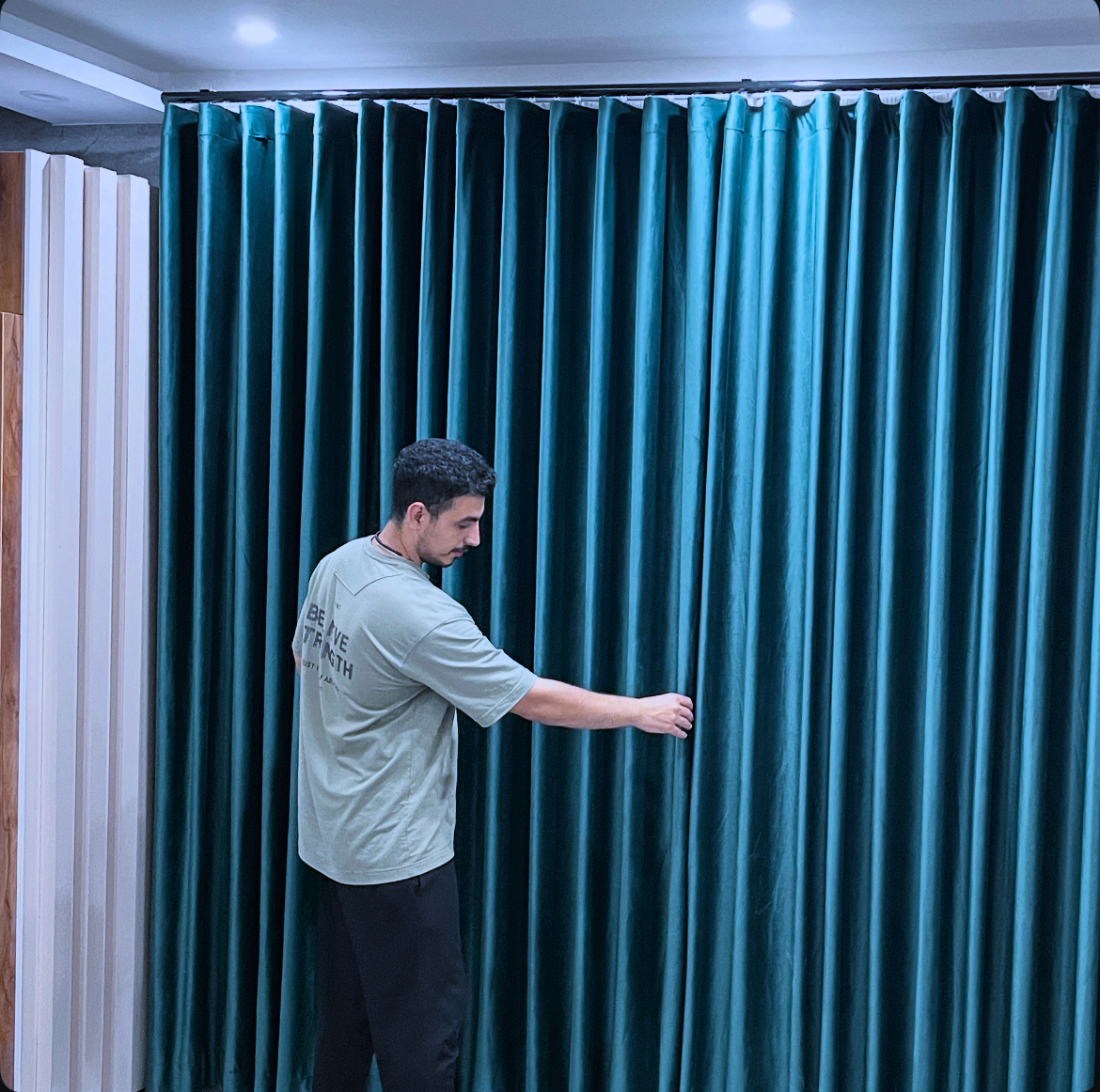 پرده رامسر مقدم