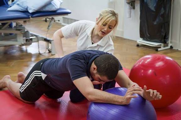 کاردرمانی و فیزیوتراپی فرهنگ راد