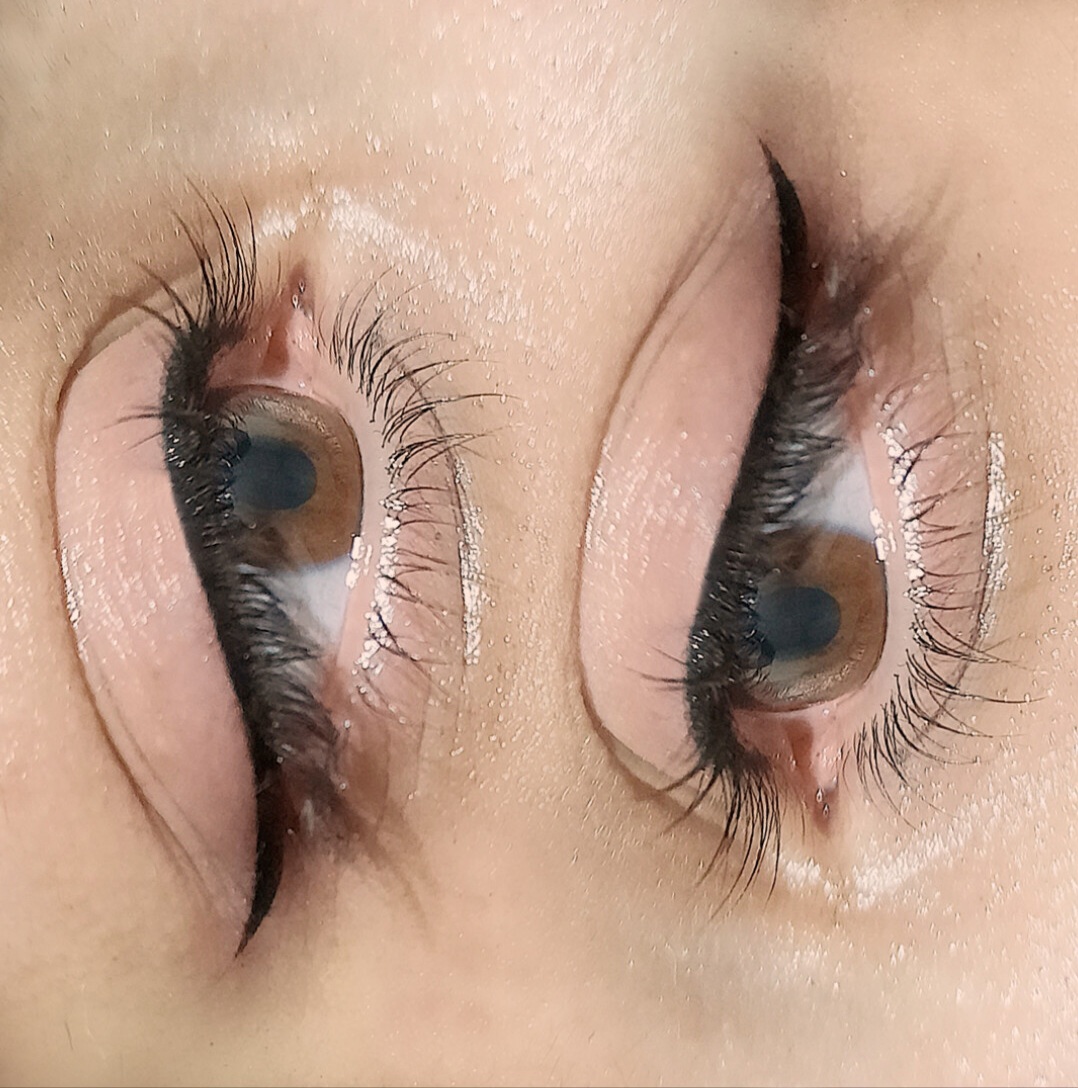 خدمات تخصصی ریموو، شِید لب،بُن مژه ماریا