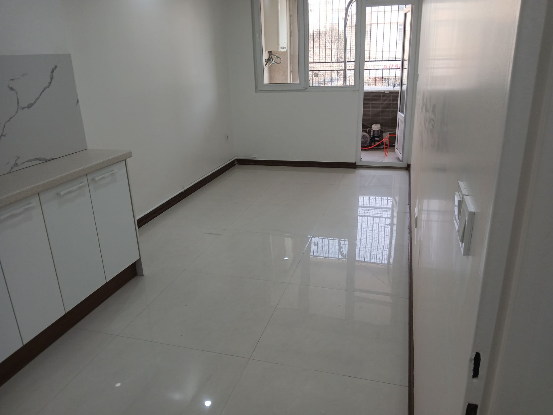 شرکت خدماتی نظافت پاک ایران