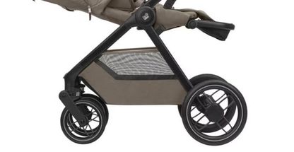 سیسمونی سی نی نی پاسداران