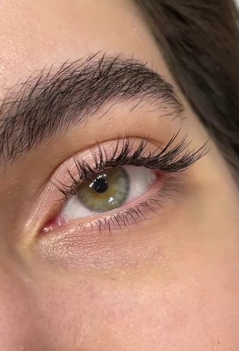 مرکز خدمات و آموزش مژه 21