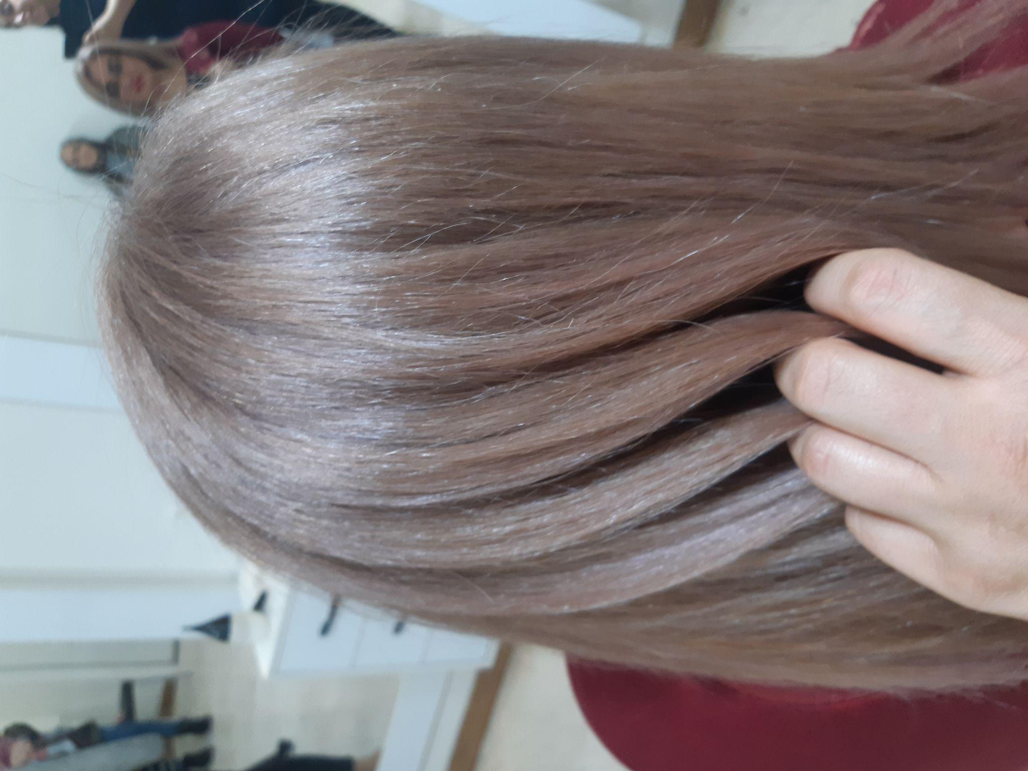 سالن زیبایی مارال