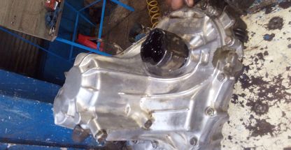 کلینیک خودرو امید. خدمات مکانیکی خدمات جلوبندی خودرو سبک