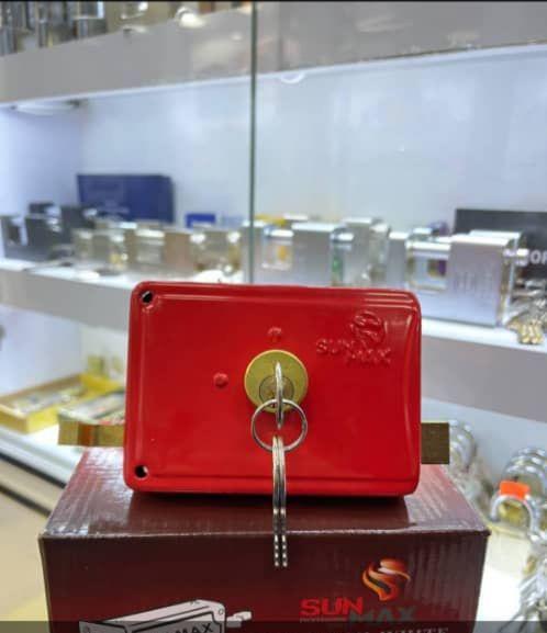 قفل و کلید سازی شبانه روزی هفت تیر