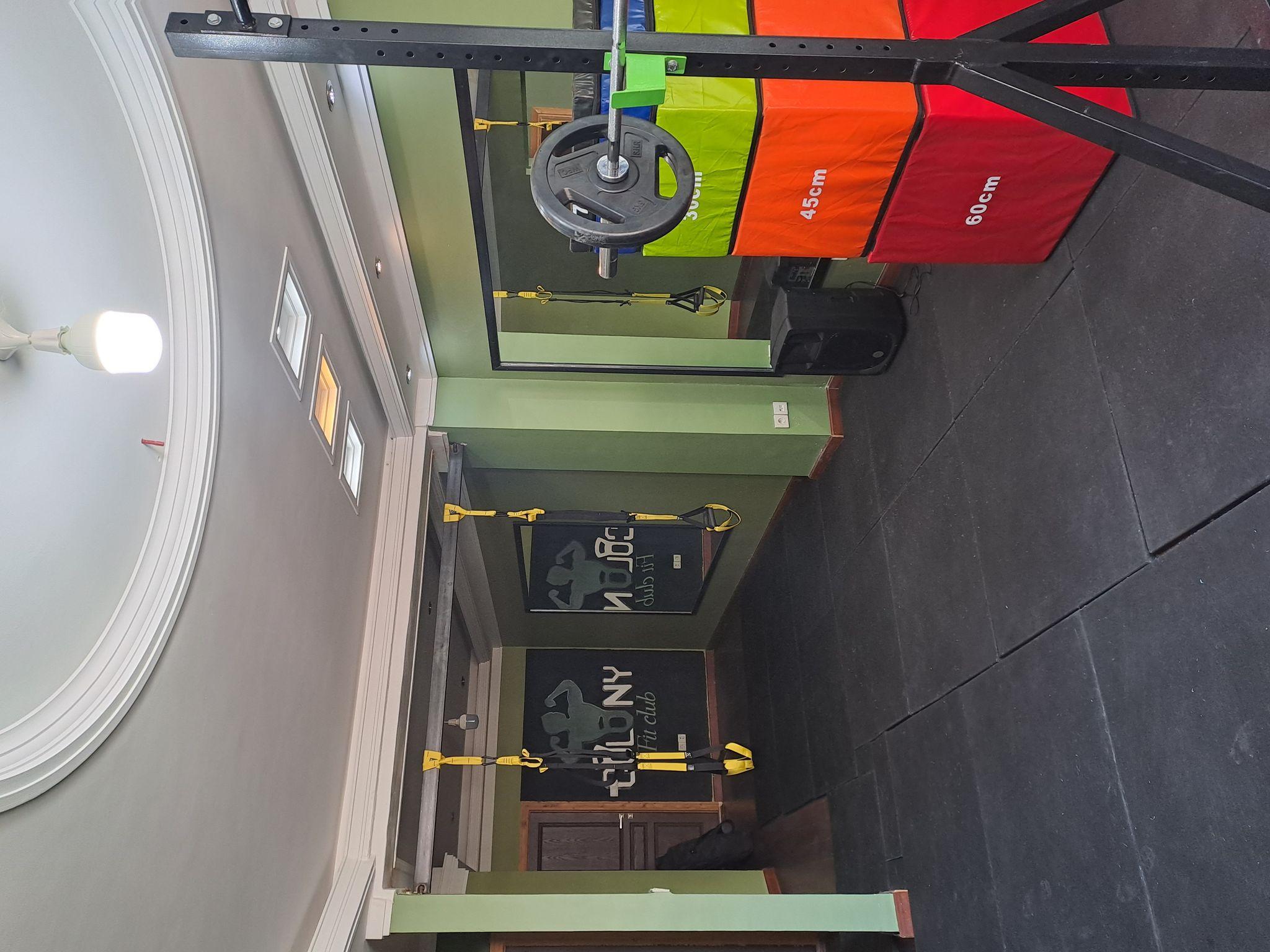 هوم جیم کُلُنی