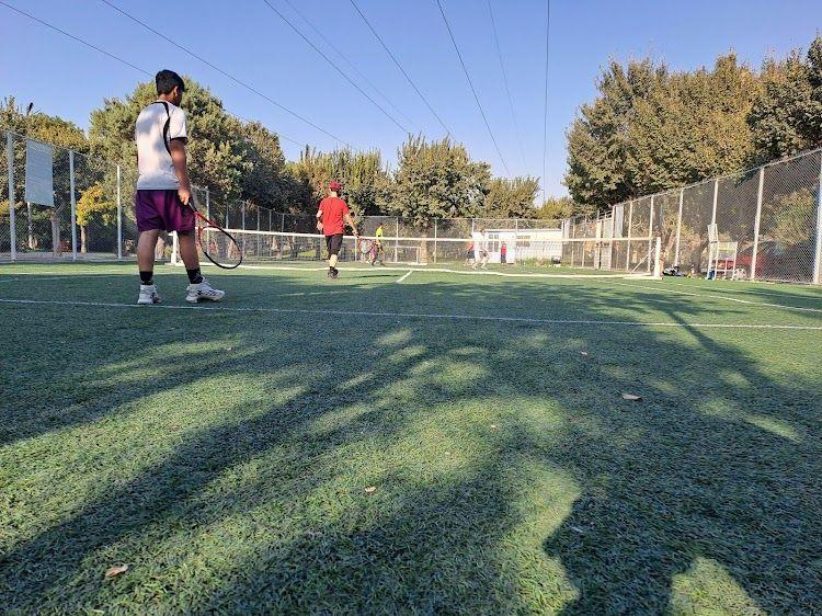 اکادمی تنیس واوان