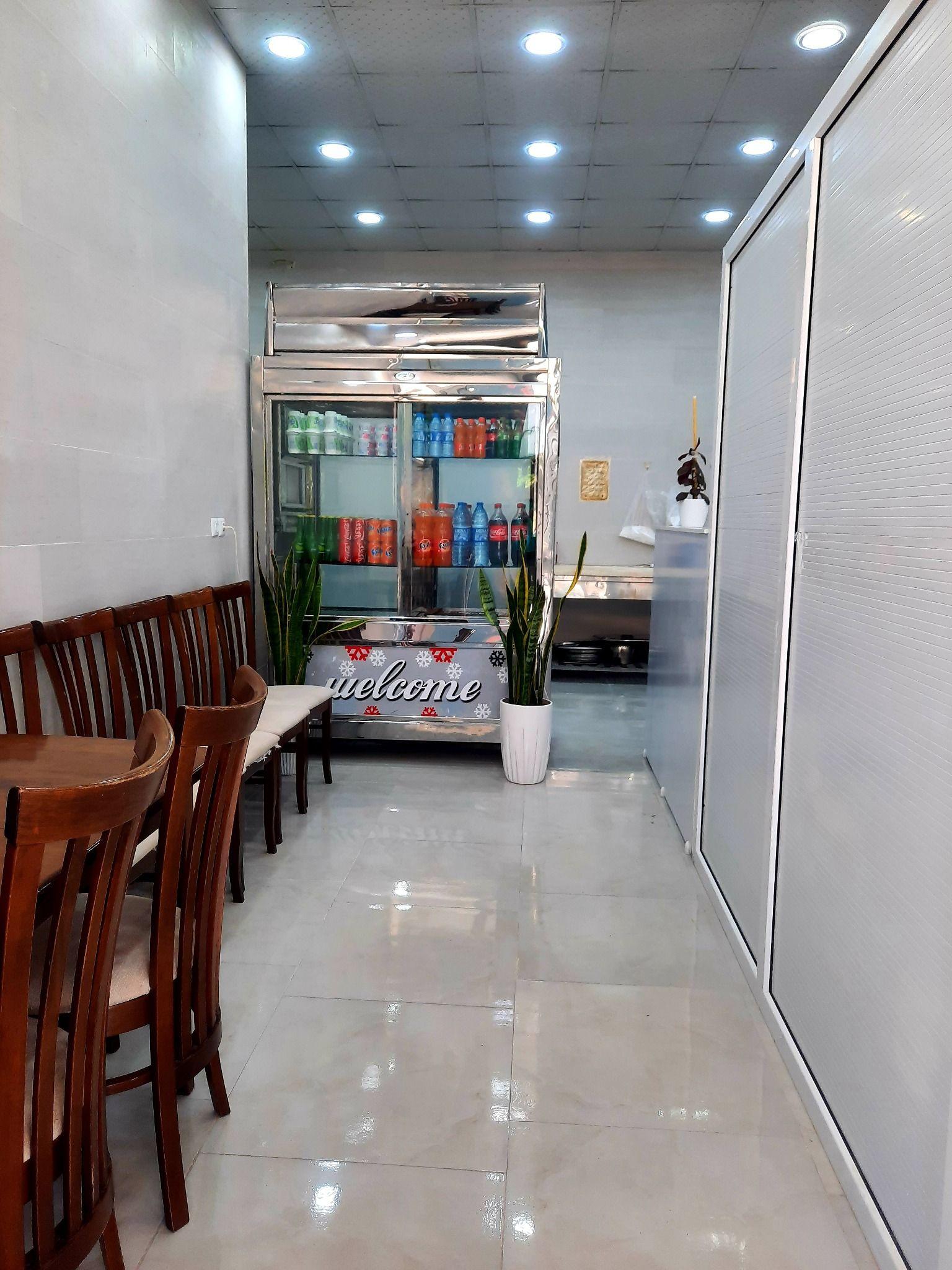 رستوران و بیرون‌بر ته‌چین