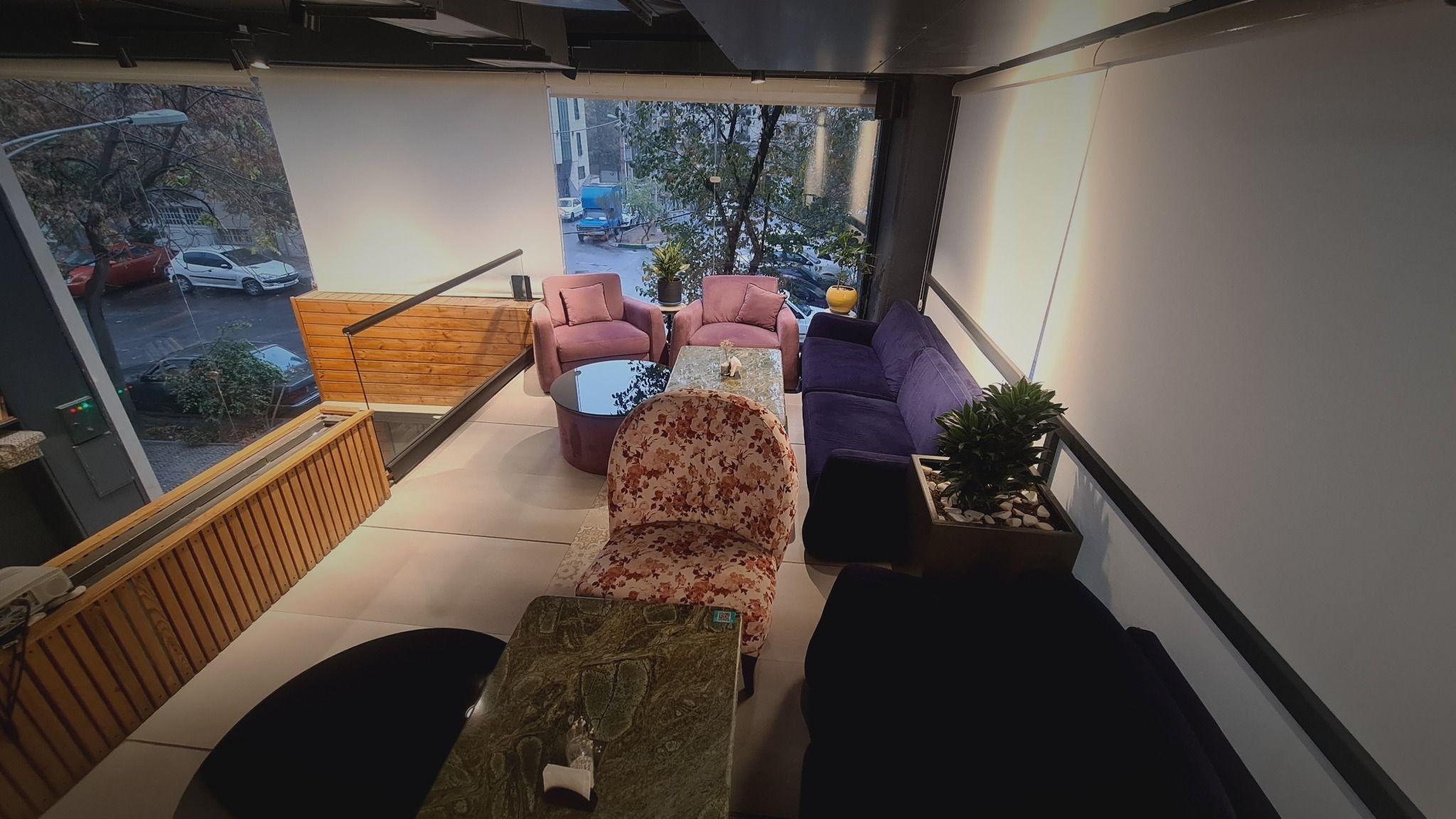 کافه رستوران صدصا