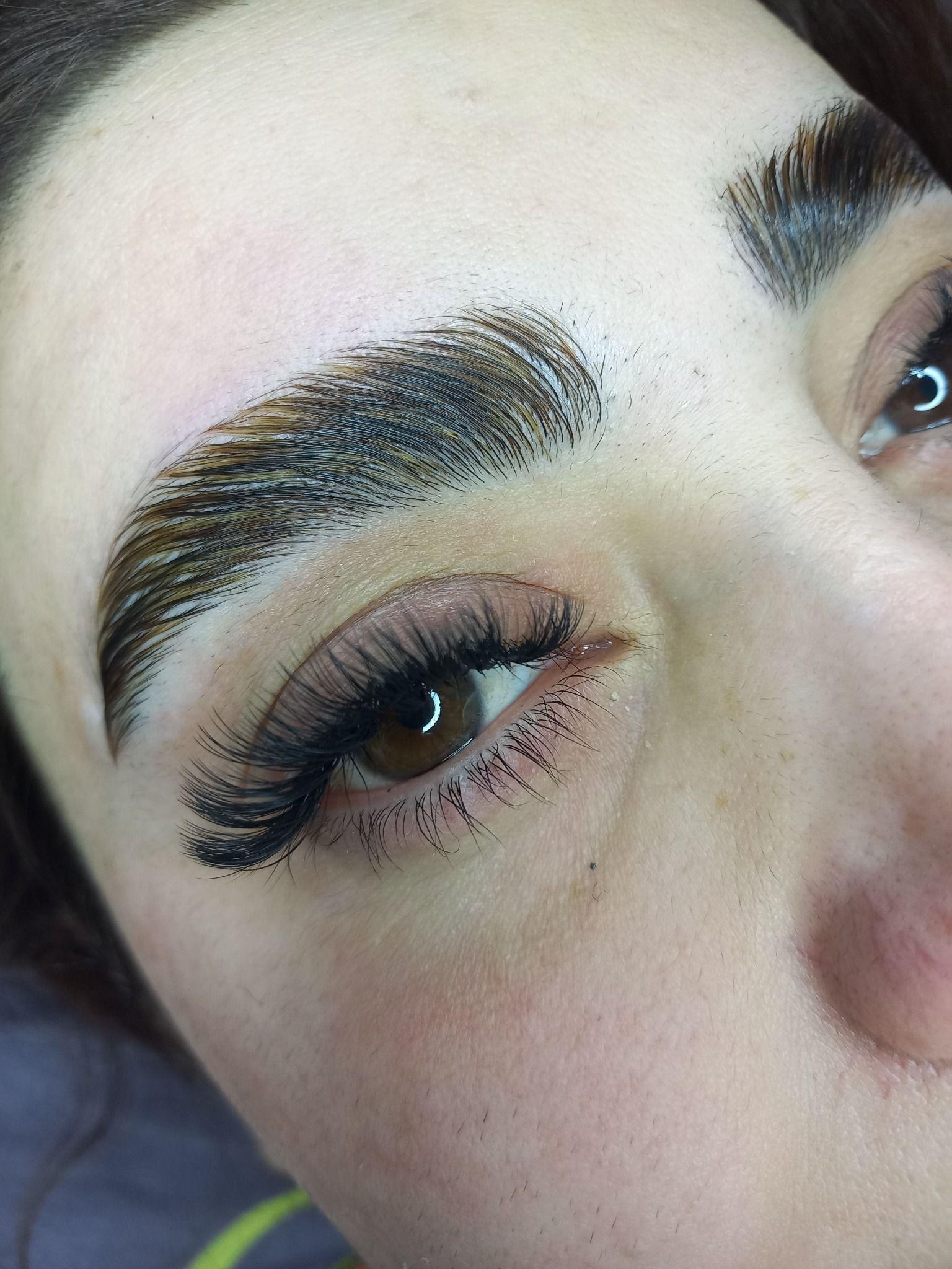 اکستنشن مژه عارفه