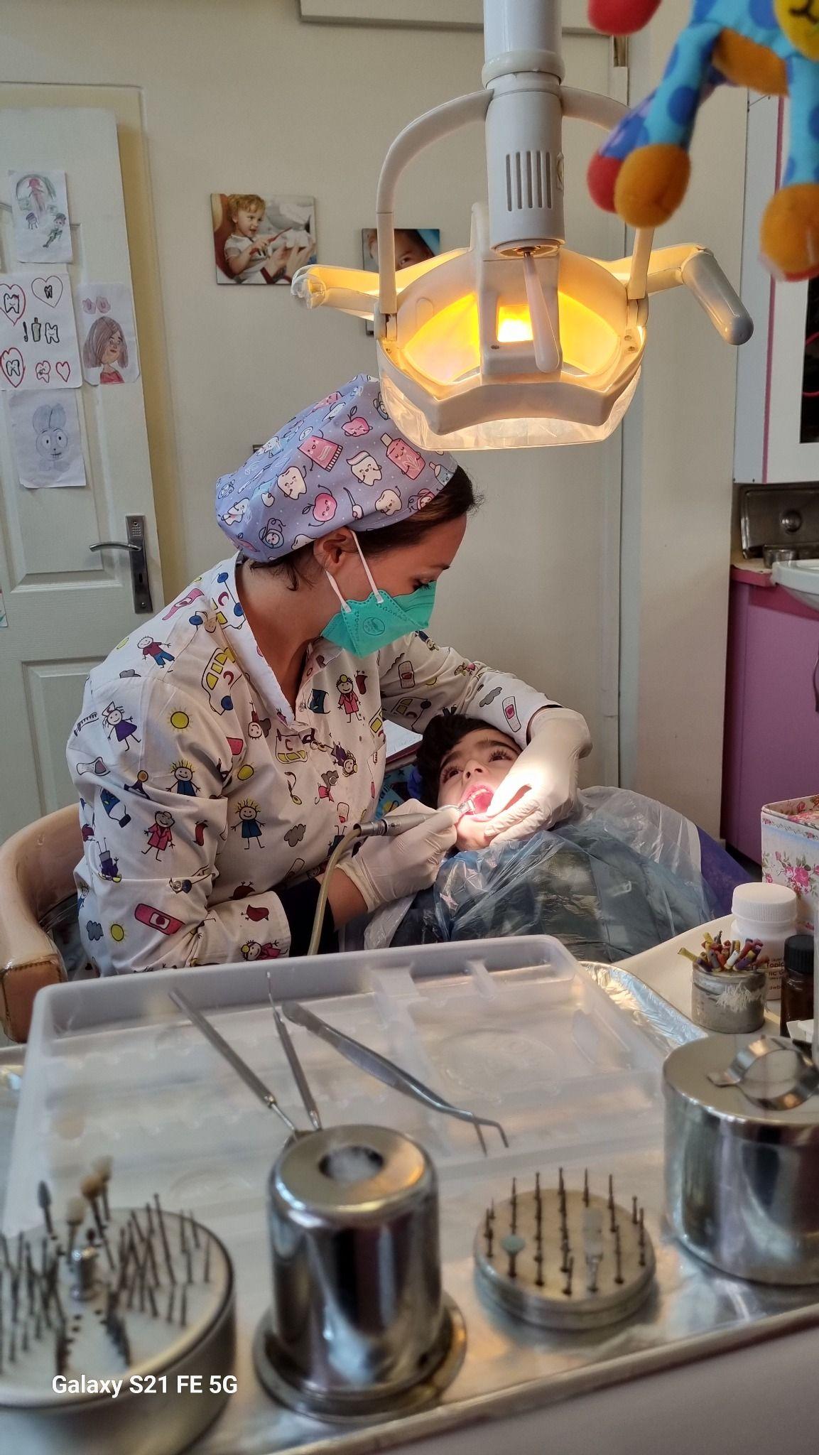 متخصص دندانپزشک کودکان