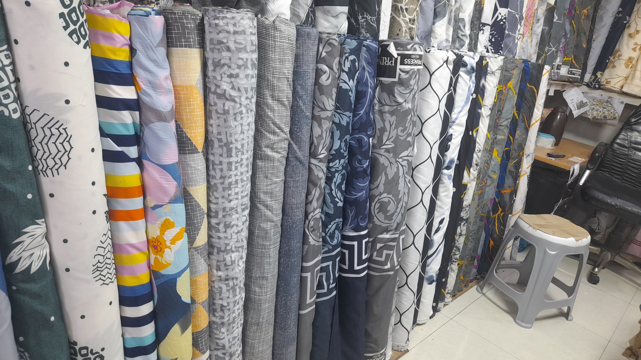 فروشگاه پارچه  لیلی