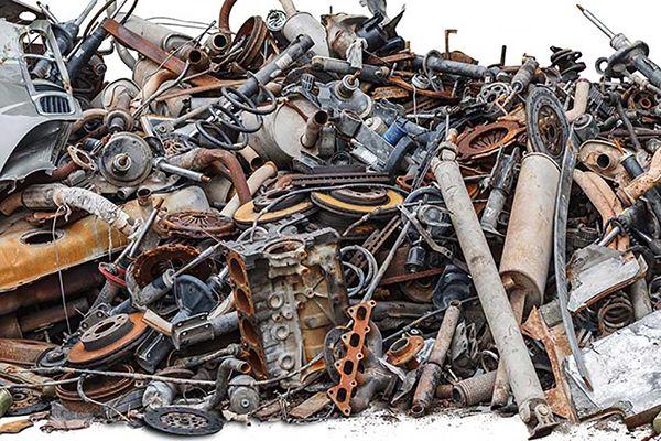 کارگاه ضایعاتی • سبحان عزیزی