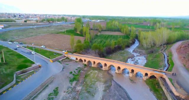 پل تاریخی خاتون