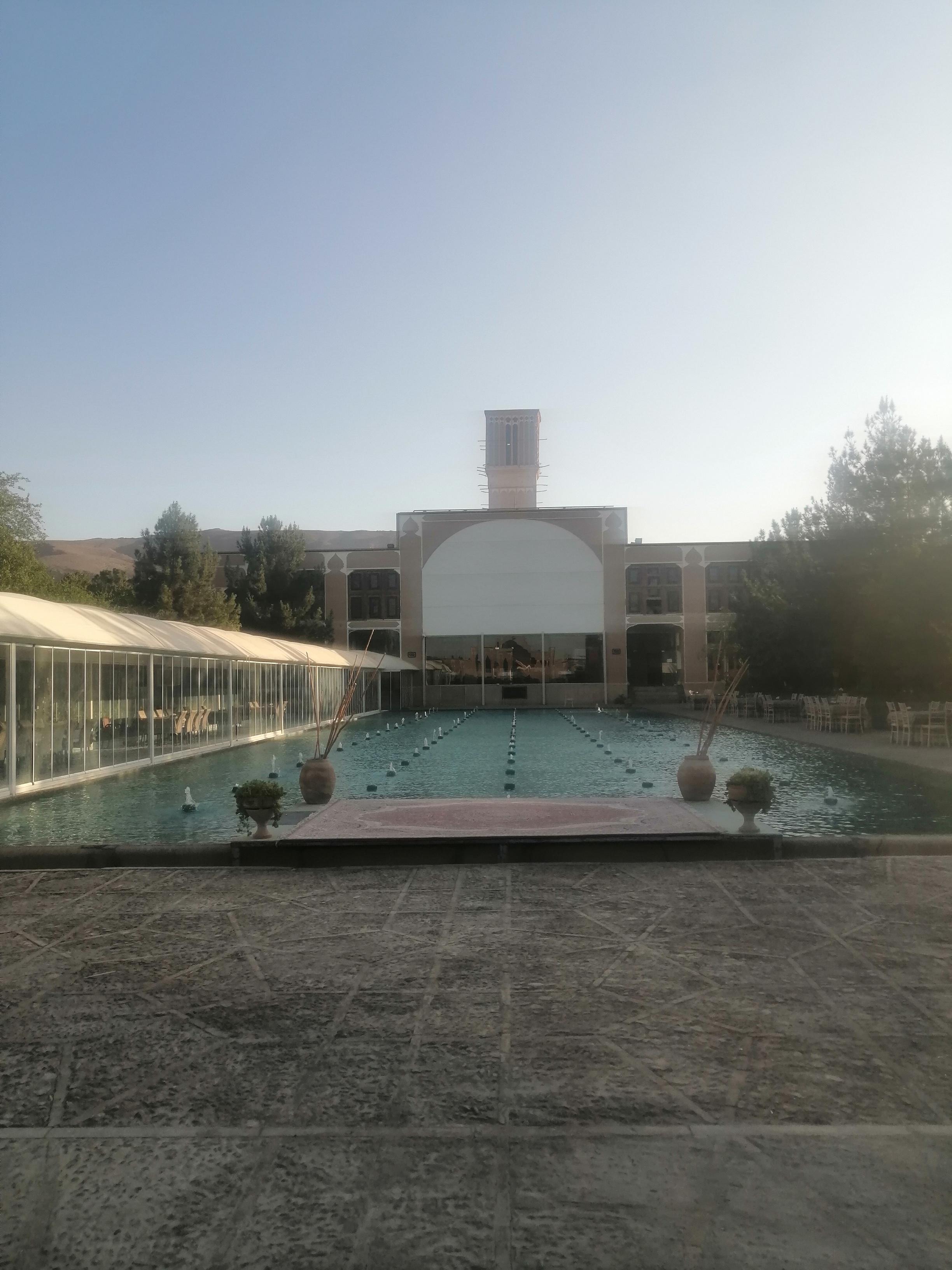 رستوران باغ صدری (نمیر تفتی)