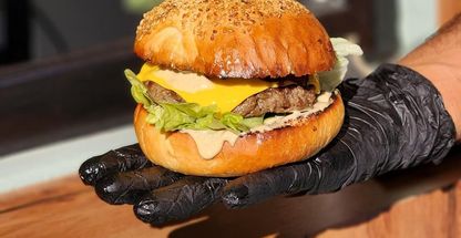 کافه رستوران اُرسُORSO