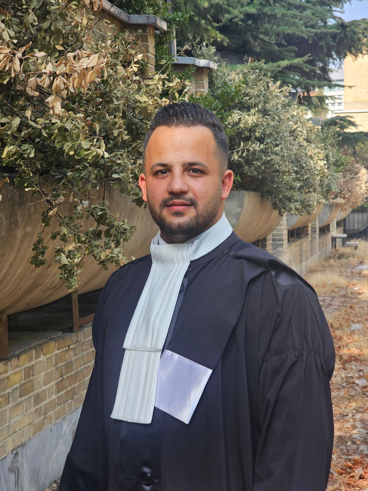 حسین فتحی وکیل پایه یک