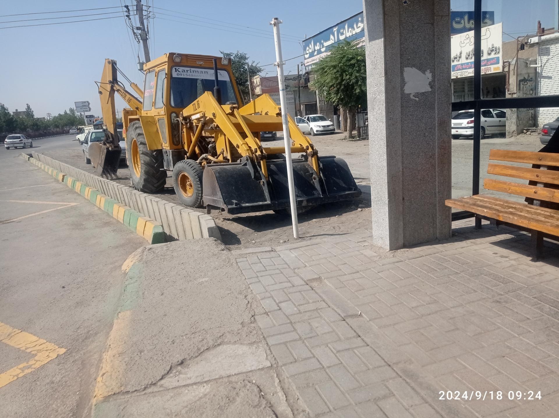 ایستگاه اتوبوس شاهنامه 59