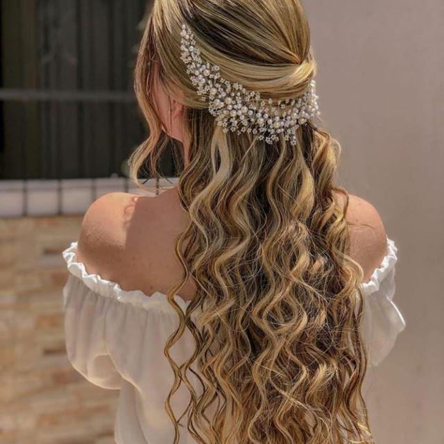 استودیو زیبایی دریا