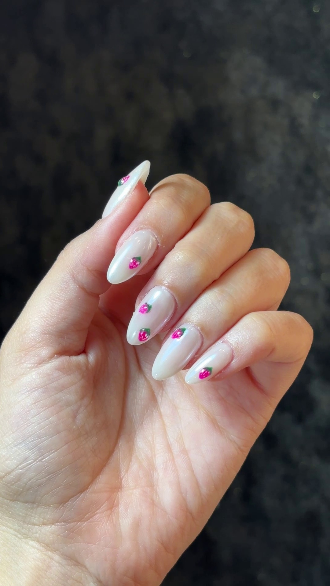 مرکزتخصصی ناخن عاطفه