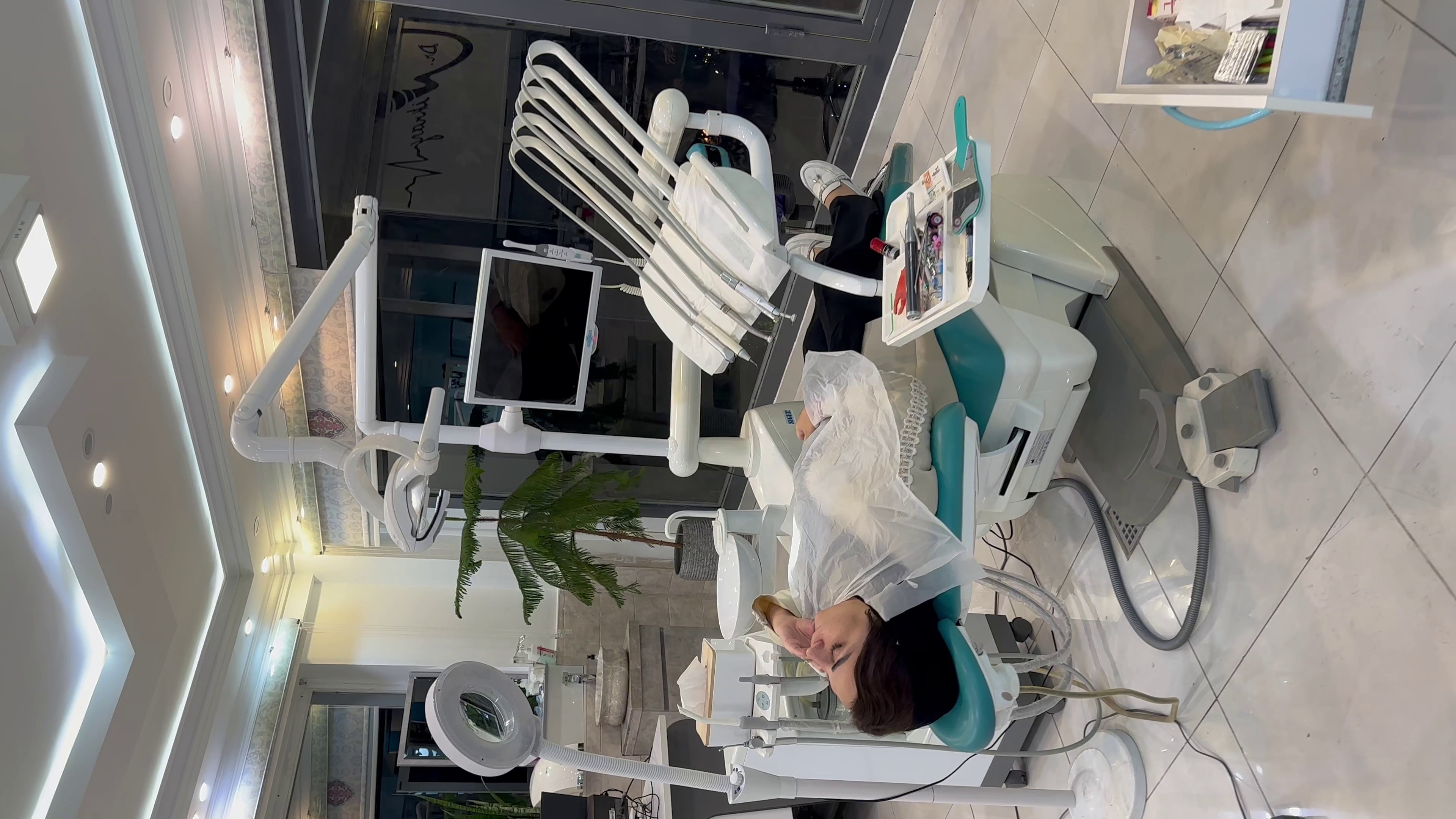 دندانپزشکی نیک رأی