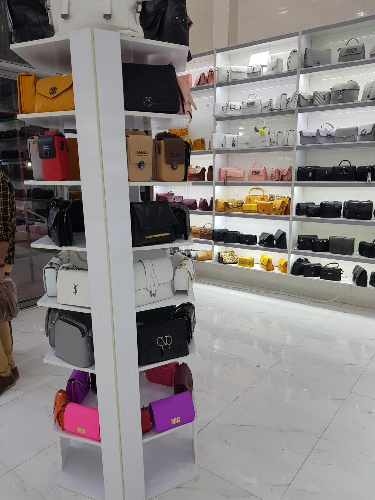 کیف و کفش محمد