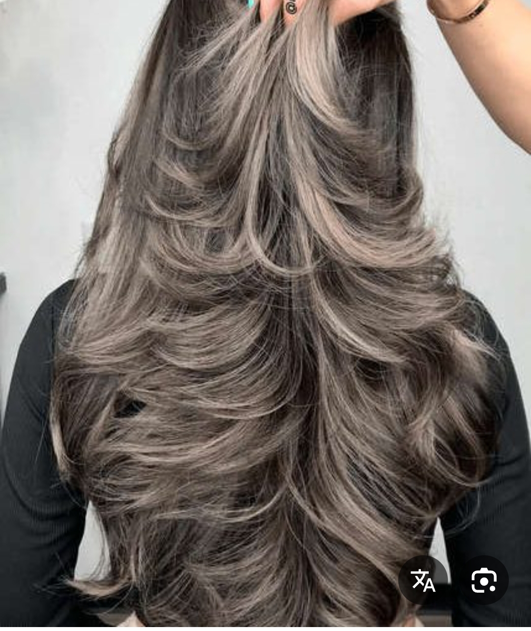 خدمات کراتین و رنگ مو فرزانه