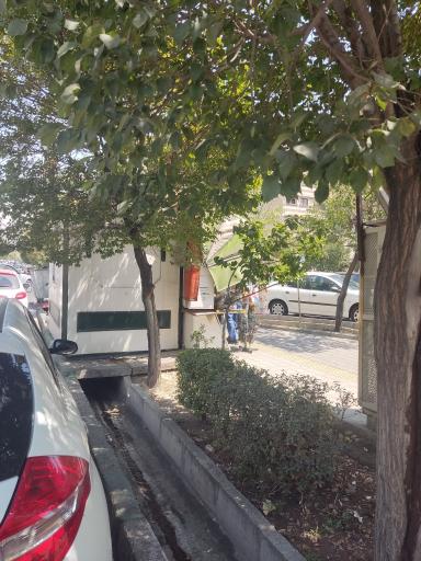 دکه روزنامه فروشی 