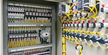 نادر نادرمنش