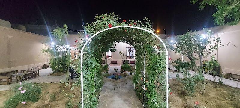 اقامتگاه بوم گردي بوذرجمهر