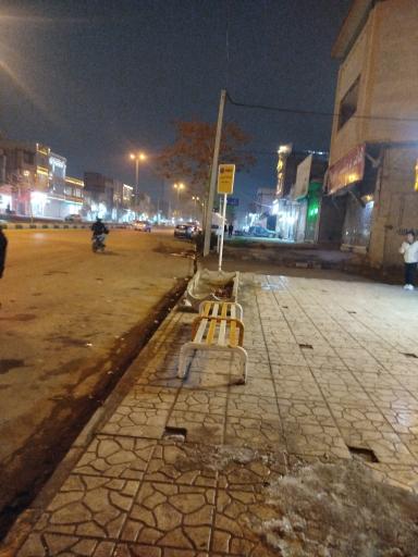 ایستگاه اتوبوس شهید کشمیری 31