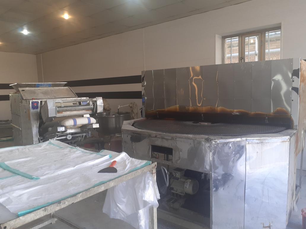 نانوایی لواشی قائم