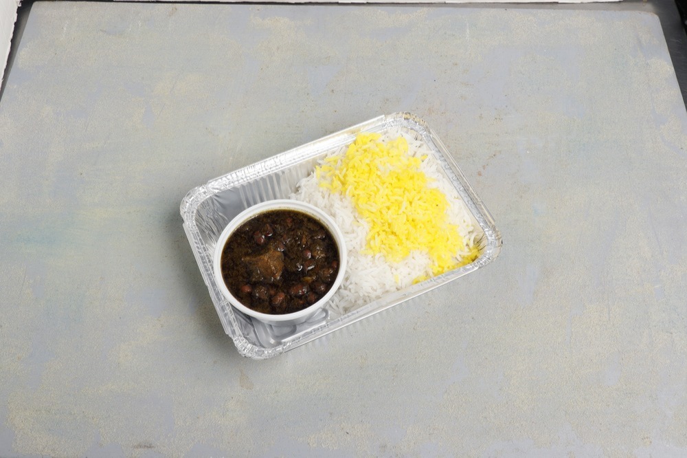 تهیه غذا چلوخان (پونک المهدی)