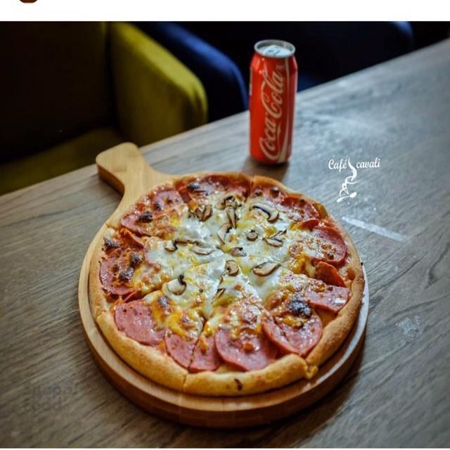 کافه رستوران کاوالی