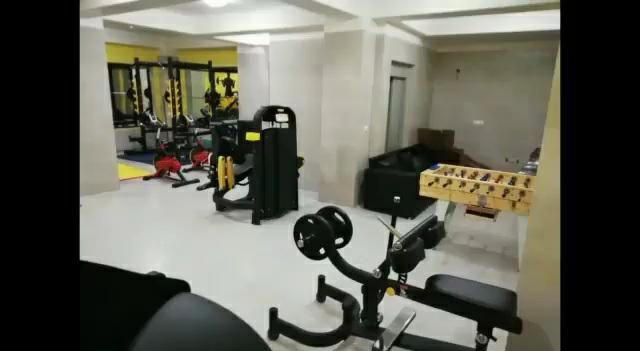 باشگاه بدنسازی فرم