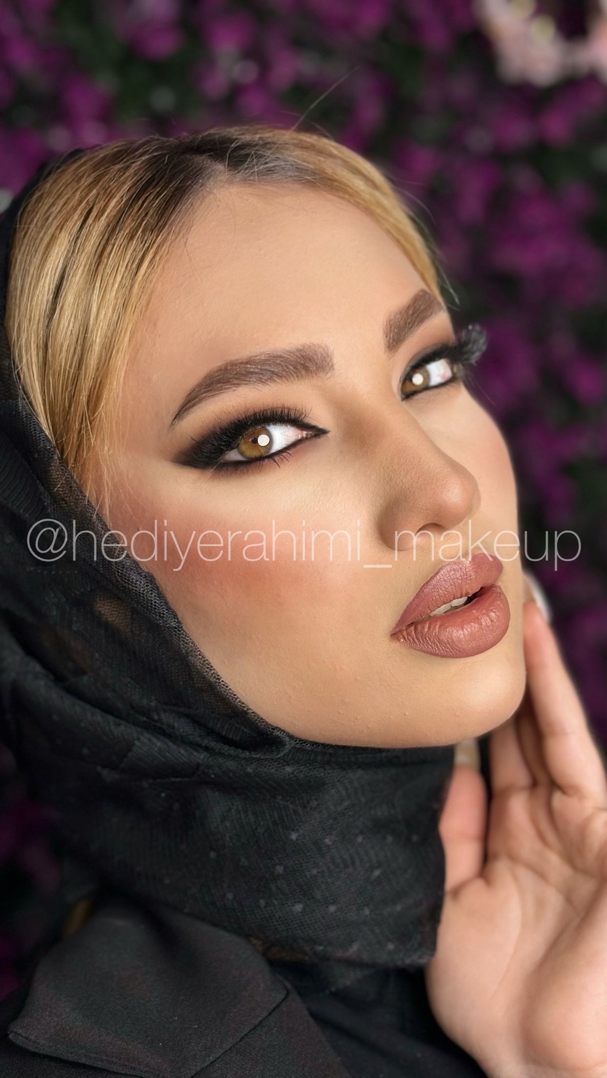 میکاپ و خدمات گریم هدیه رحیمی