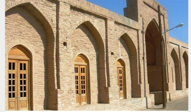 Sarayan Historical Karvansara ( Mptel