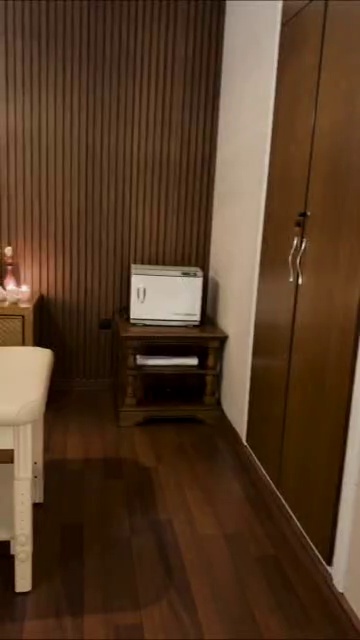 مرکز تخصصی طب سوزنی و ماساژ هستیا