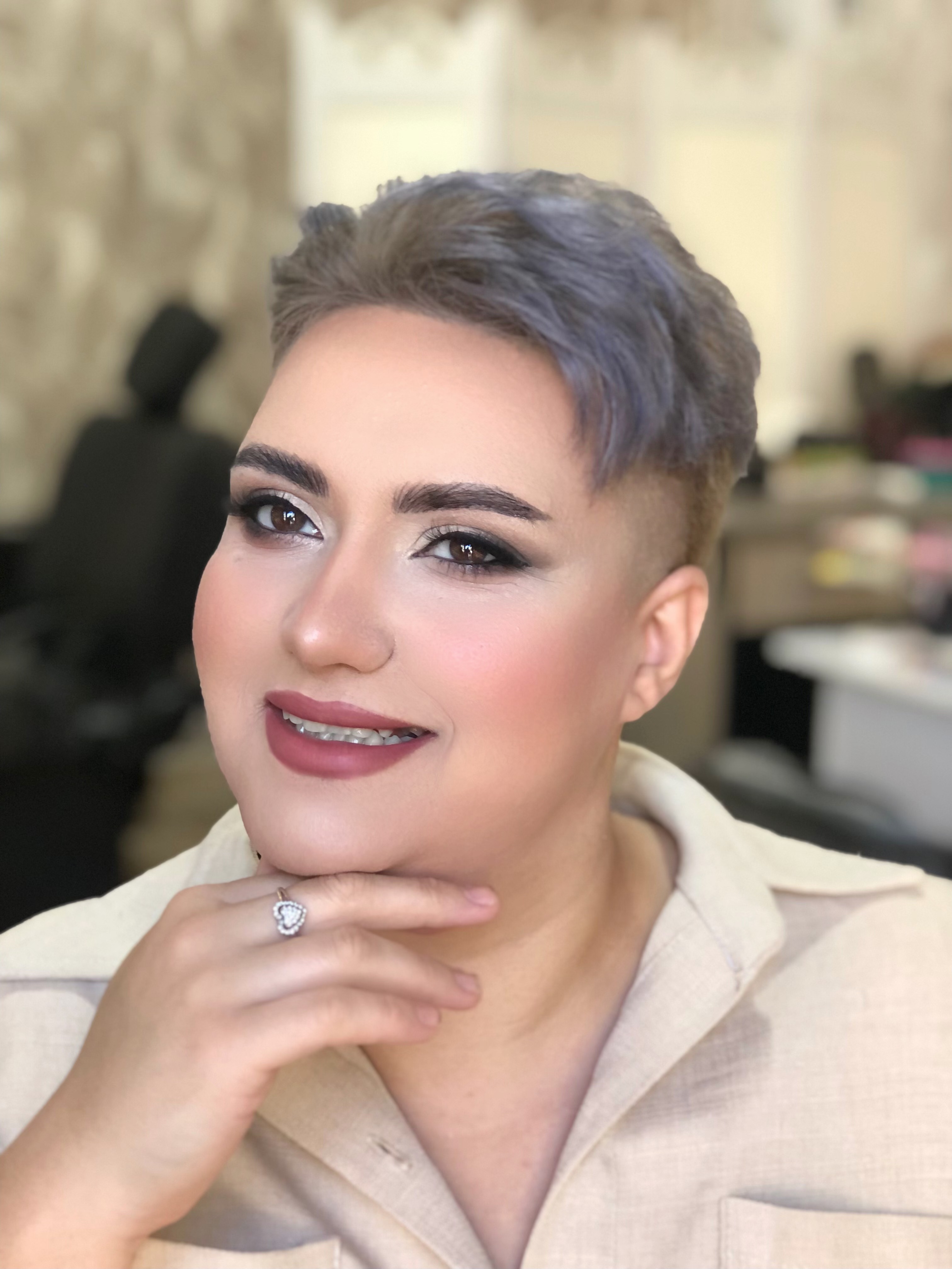 آرایشگاه زنانه فرنو انزلی - برترین مشاغل