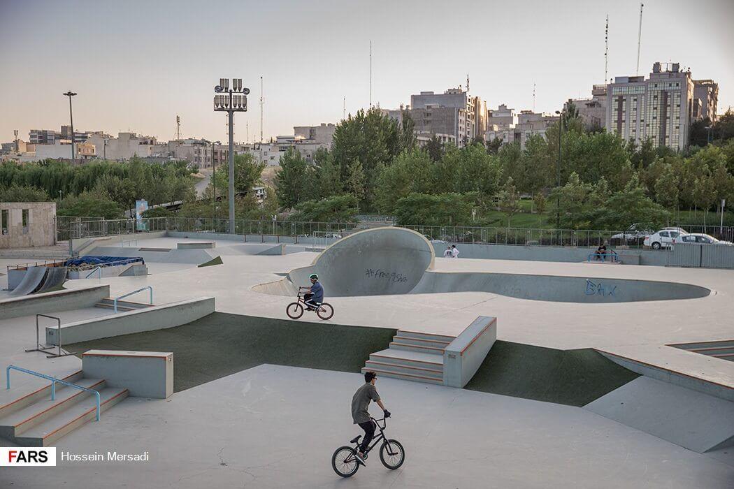 پیست اسکیت آب و آتش