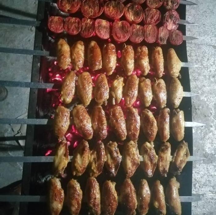 کافه-باغ-دهکده