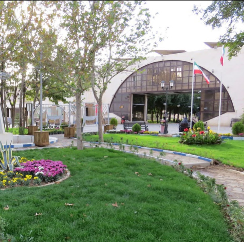 هتل جهانگردی آب گرم محلات